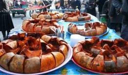 新疆大巴扎奶茶店吃瓜视频,一场别开生面的吃瓜视频盛宴