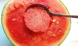 吃瓜用大勺子怎么做视频,轻松制作趣味视频教程