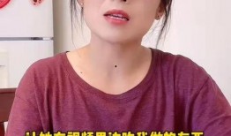 女孩让妈妈吃瓜视频,妈妈笑翻！女孩创意视频让妈妈吃瓜成网红