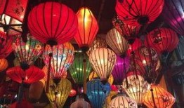 一群吃瓜观众的视频,吃瓜群众的热闹瞬间