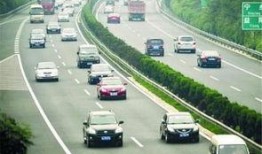 高速路上吃瓜堵车视频大全,趣味视频大全揭秘堵车背后的欢乐瞬间