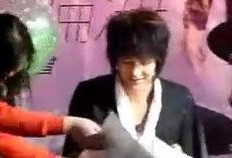 吃瓜爆料资深男艺人视频,资深男艺人视频吃瓜爆料背后的真相