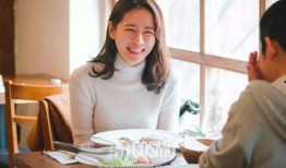 孙艺珍吃大瓜视频,太接地气了！