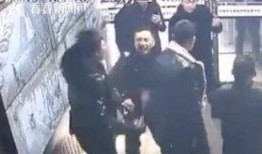 吃瓜张警官的视频