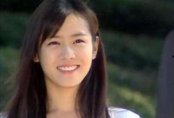 孙艺珍吃大瓜视频,太接地气了！