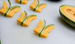 蝴蝶吃哈密瓜视频播放在线观看,哈密瓜香飘——跟随镜头共赏自然奇观