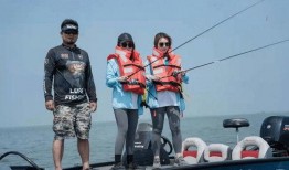 路亚吃瓜视频,揭秘网红美食背后的故事