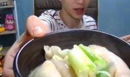 大瓜吃牛骨头视频播放全集,全程揭秘美食挑战极限