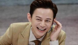 反派亲妈带娃吃瓜视频全集,全程搞笑揭秘娱乐圈幕后真相