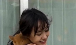 河北女的吃瓜事件视频播放,视频播放引发网友热议