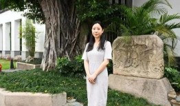 福州女老师吃瓜视频,网络舆论下的教育形象探讨