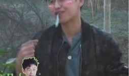 吃瓜扇风的视频,揭秘吃瓜扇风视频的趣味魅力